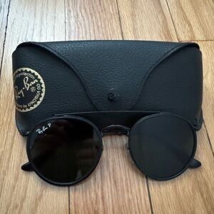 Ray-Ban Black Round Double Bridge Sunglasses (RB3647N) - Polarized